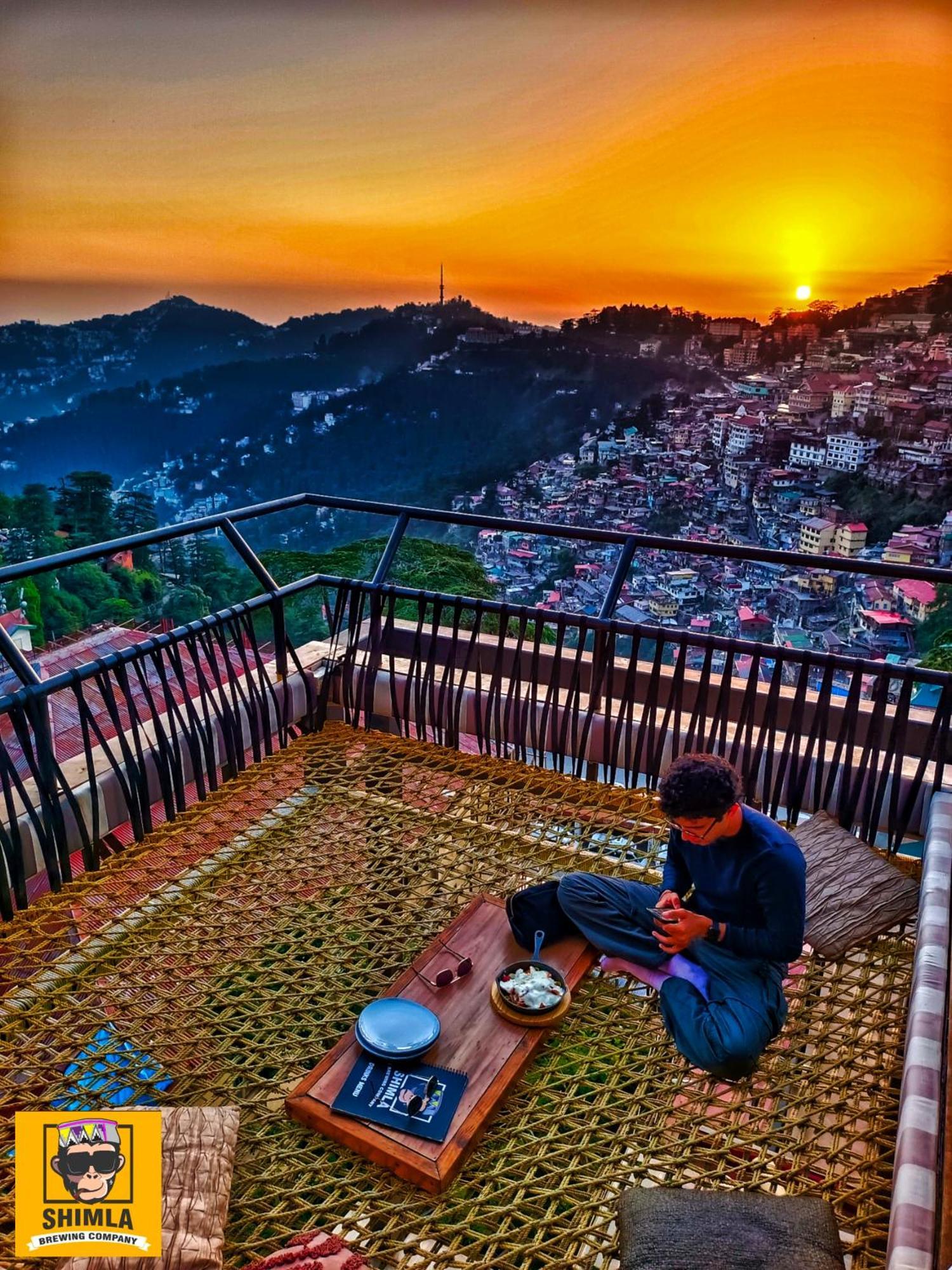 Hotel Willow Banks - Boutique 4 Star Hotel On The Mall Road Shimla Esterno foto